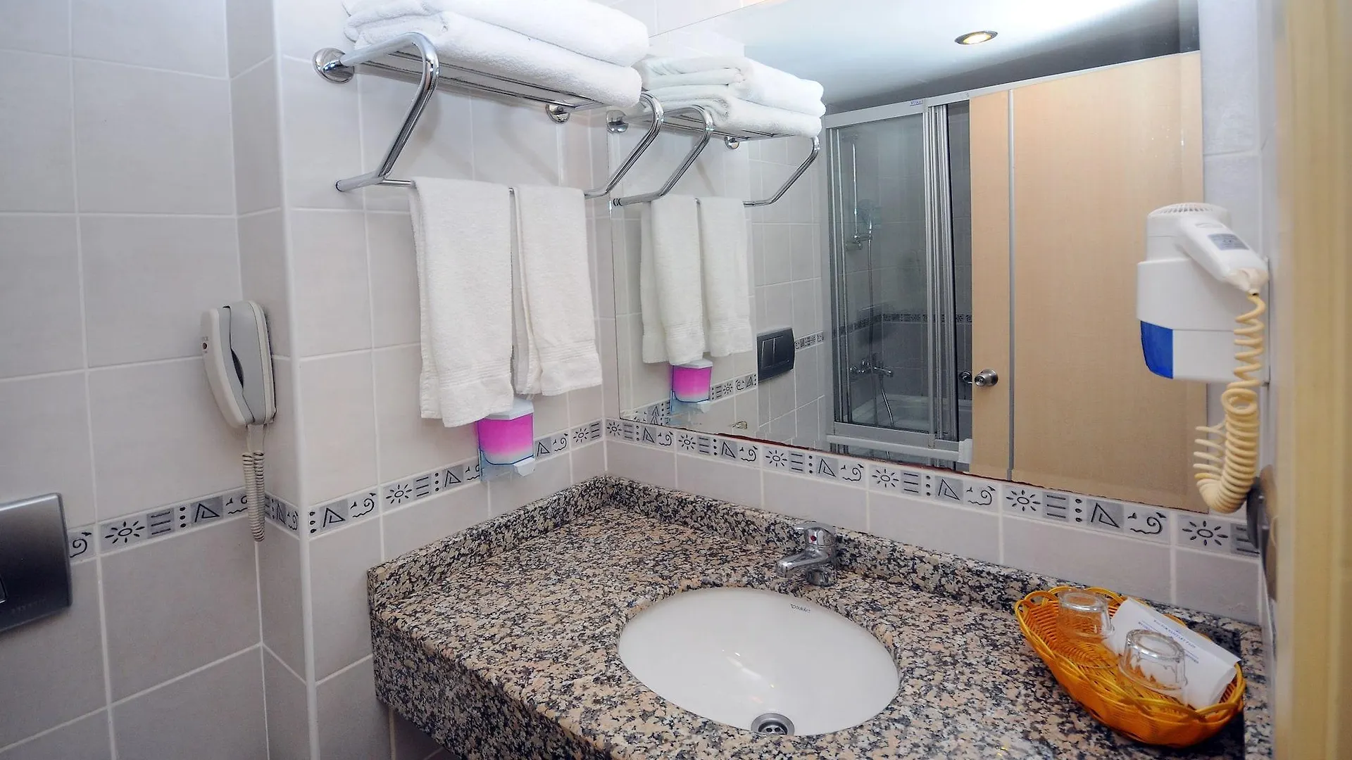 Oludeniz Beach Resort By Z Hotels